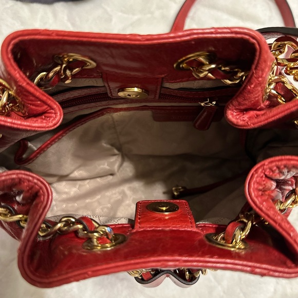 Gorgeous Vintage Michael Kors Bucket Bag - Picture 3 of 6